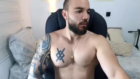 Isaac carter online show from 12, 9, 2025