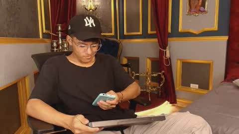 isaac_grimm online show from 10, 1, 2026