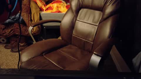 isaac online show from 18, 12, 2024