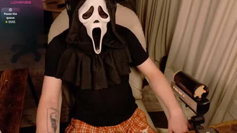 isaac online show from 17, 5, 2026