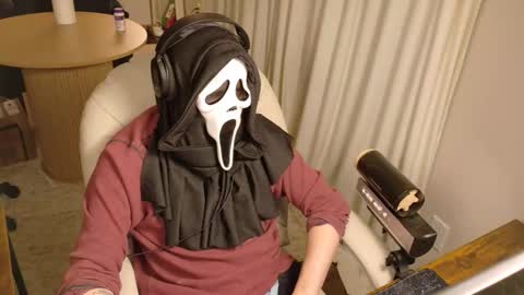 isaac online show from 19, 5, 2026