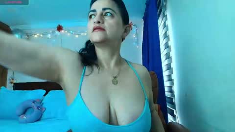 Isabeel Sofia online show from 24, 5, 2026