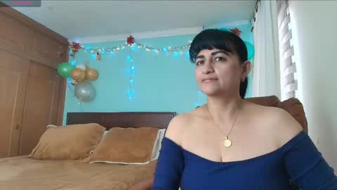 Isabeel Sofia online show from 6, 6, 2026