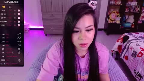 Snapshot of isabeella_24 chatting on 22, 10, 2025 Isabella  online show from 22, 10, 2025