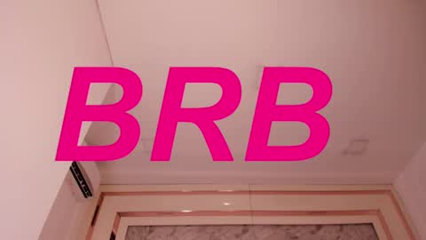 Snapshot of isabel_escorcia chatting on 1, 2, 2025 Isabel online show from 1, 2, 2025