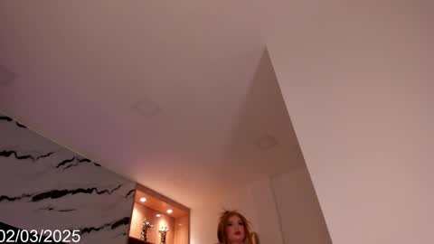 Snapshot of isabel_escorcia chatting on 2, 3, 2025 Isabel online show from 2, 3, 2025