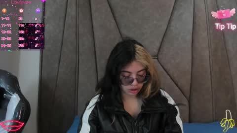 isabela Collins online show from 18, 11, 2025