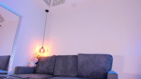 Snapshot of isabela_franco_ chatting on 3, 2, 2025 Isabela online show from 3, 2, 2025