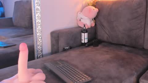 Snapshot of isabela_franco_ chatting on 4, 2, 2025 Isabela online show from 4, 2, 2025