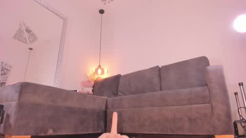 Snapshot of isabela_franco_ chatting on 1, 10, 2025 Isabela online show from 1, 10, 2025