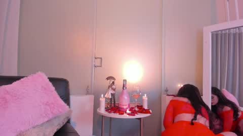 Snapshot of isabelaangell chatting on 15, 2, 2025 Isabela Angell online show from 15, 2, 2025