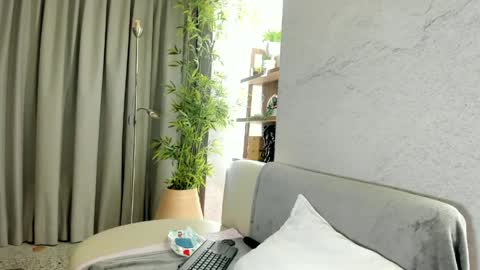 isabelastefano online show from 5, 5, 2026