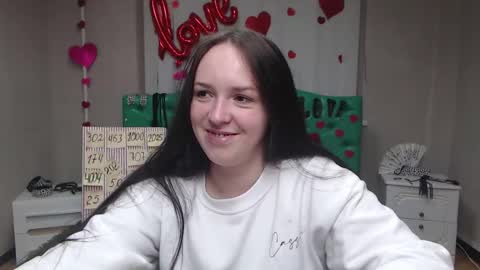 IsabelBlackberry online show from 7, 10, 2025