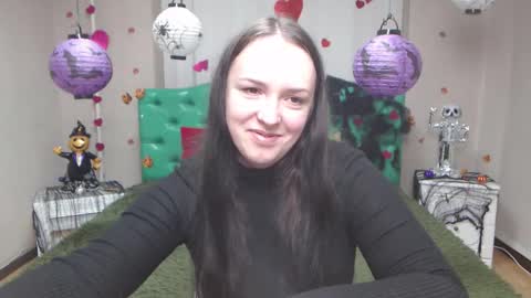 Snapshot of isabelblackberry chatting on 25, 10, 2025 IsabelBlackberry online show from 25, 10, 2025