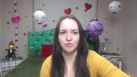 Snapshot of isabelblackberry chatting on 7, 11, 2025 IsabelBlackberry online show from 7, 11, 2025