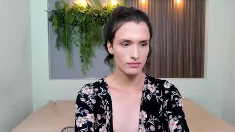 Snapshot of isabelfernandez chatting on 21, 9, 2025 IsabelFernandez online show from 21, 9, 2025
