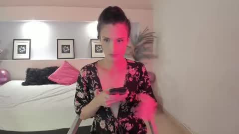 IsabelFernandez online show from 29, 9, 2025