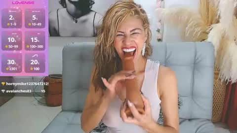 Snapshot of isabelhot1 chatting on 14, 2, 2025 Isabel online show from 14, 2, 2025