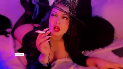 isabella online show from 16, 10, 2025