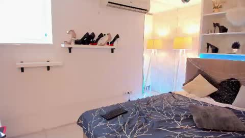 IsabelKiss online show from 27, 6, 2026