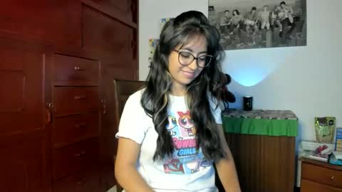 Isabella22 1 online show from 3, 1, 2025