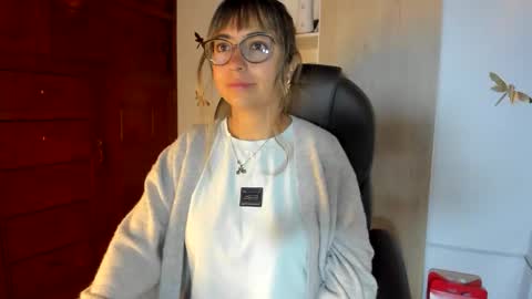 Snapshot of isabella22_1 chatting on 19, 2, 2026 Isabella22 1 online show from 19, 2, 2026