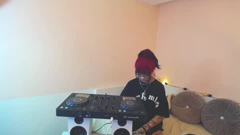Snapshot of isabella__dark chatting on 3, 12, 2024 online show from 3, 12, 2024