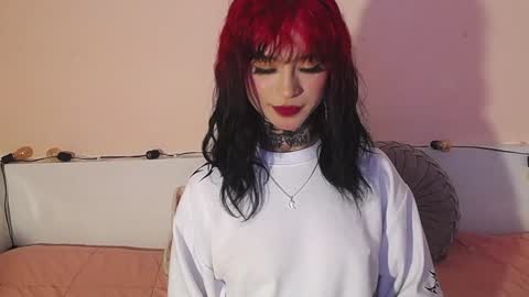 Snapshot of isabella__dark chatting on 26, 12, 2024 online show from 26, 12, 2024
