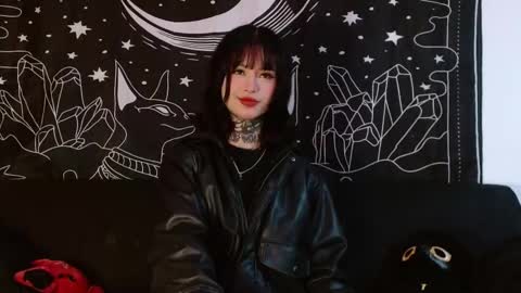    online show from 10, 11, 2025