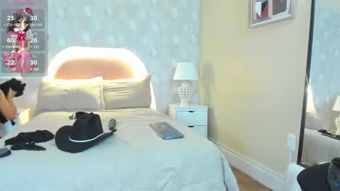 Snapshot of isabella__milf chatting on 14, 1, 2026 isabella__milf online show from 14, 1, 2026
