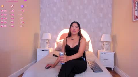 Snapshot of isabella__milf chatting on 28, 3, 2026 isabella__milf online show from 28, 3, 2026