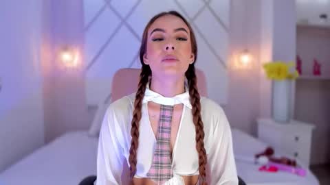 Isa  online show from 4, 12, 2025