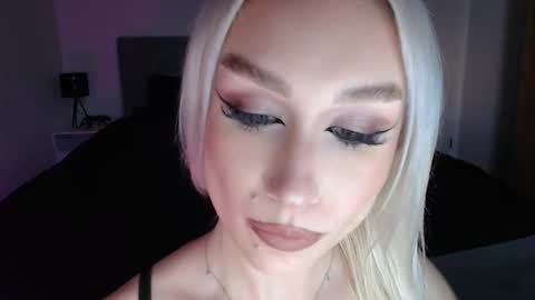 Isabella Baby online show from 31, 5, 2026