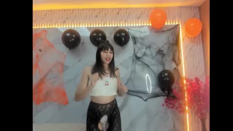 Snapshot of isabella_blondetf chatting on 25, 10, 2025 isabella_blondetf online show from 25, 10, 2025