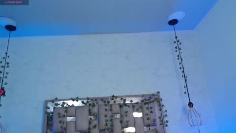 Isa Online 11pm to 5am Colombia time online show from 19, 10, 2025