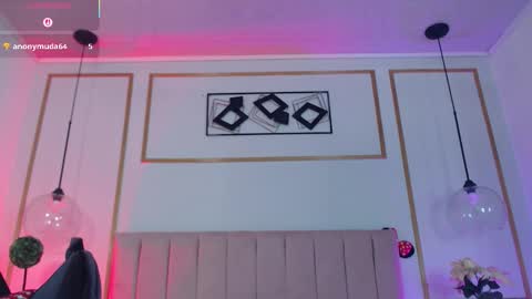 Isa Online 11pm to 5am Colombia time online show from 31, 10, 2025