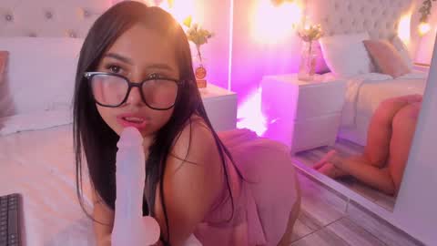   online show from 5, 2, 2025
