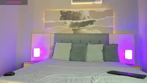 Isabella  online show from 13, 9, 2025