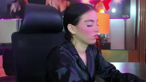 ISABELLA online show from 4, 6, 2026