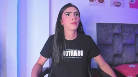 Snapshot of isabella_moon9 chatting on 25, 5, 2026 Isabella Moon9 online show from 25, 5, 2026