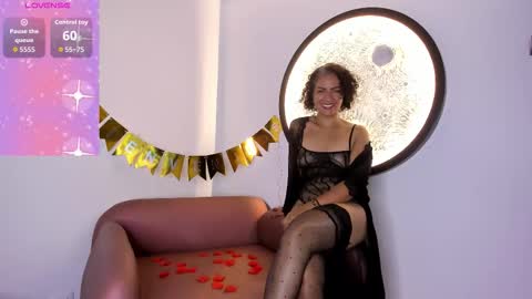 isabella_rosssi1 online show from 25, 9, 2025