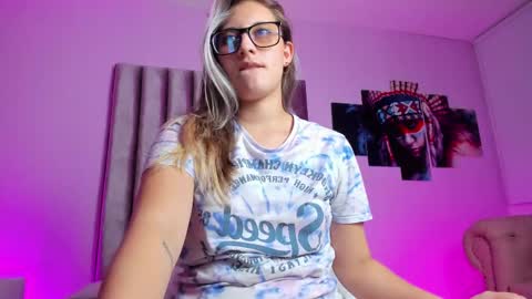 Snapshot of isabella_rross chatting on 26, 2, 2025 Isabella Rros online show from 26, 2, 2025