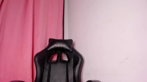 isabella online show from 8, 10, 2025