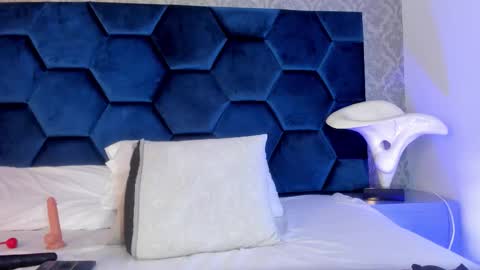 Snapshot of isabellaa_palacios chatting on 7, 10, 2025 isabellaa_palacios online show from 7, 10, 2025