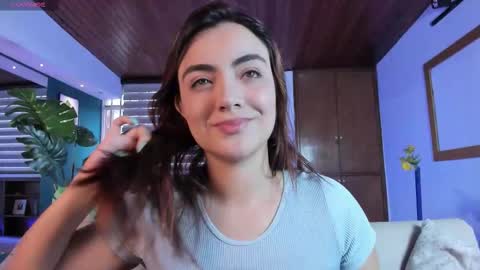 Snapshot of isabellaajoness chatting on 25, 10, 2025 Isabella  Everyday From 0530 to 1430 Col Time online show from 25, 10, 2025