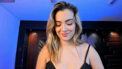 Snapshot of isabellaajoness chatting on 7, 1, 2026 Isabella Everyday From 0530 to 1430 Col Time online show from 7, 1, 2026