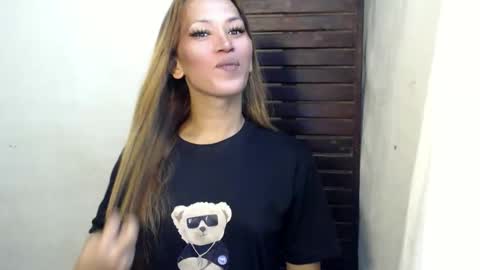 Snapshot of isabellabigcock03 chatting on 29, 9, 2025 isabellabigcock03 online show from 29, 9, 2025