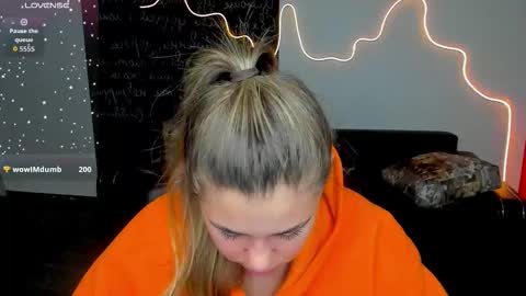 Snapshot of isabellabler chatting on 18, 11, 2025 isabellabler online show from 18, 11, 2025