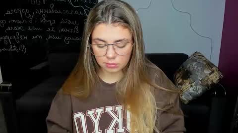 Snapshot of isabellabler chatting on 29, 11, 2025 isabellabler online show from 29, 11, 2025