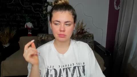 Snapshot of isabellabler chatting on 15, 12, 2025 isabellabler online show from 15, 12, 2025